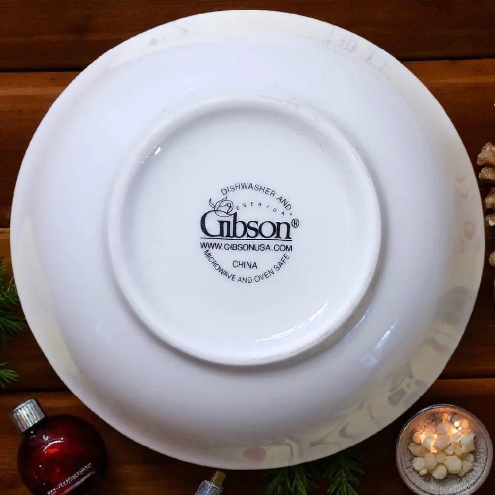 Vtg Salad Soup Bowl Noel Morning By Gibson Christmas Tree Presents Holly Berries